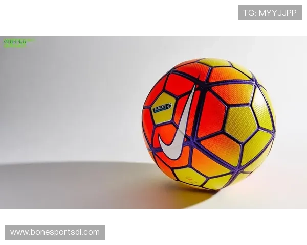 意甲各队比赛服样式及配色设计风格对比 意甲各队比赛服样式及配色设计风格对比